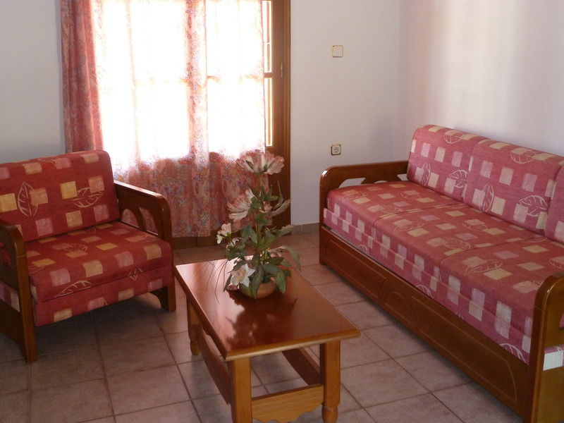 Apartmets Sunwaves ケルベリ エクステリア 写真